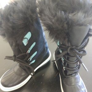 Girls Snow Boots